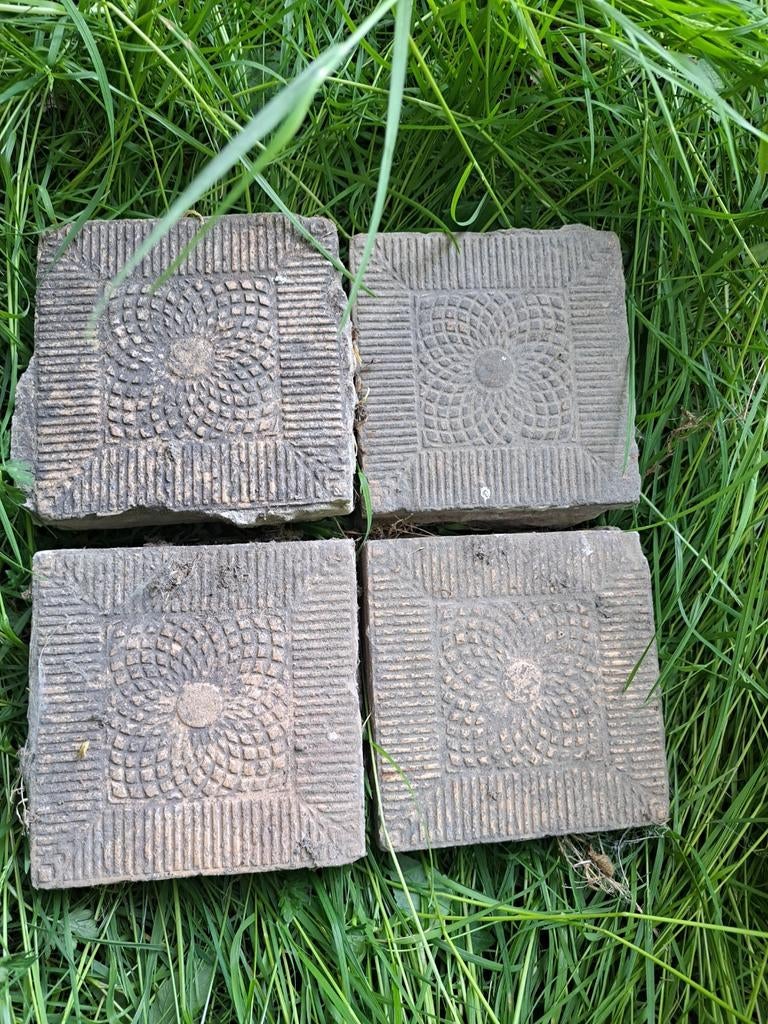 oude antieke terrastegels, Ophalen, Gebruikt