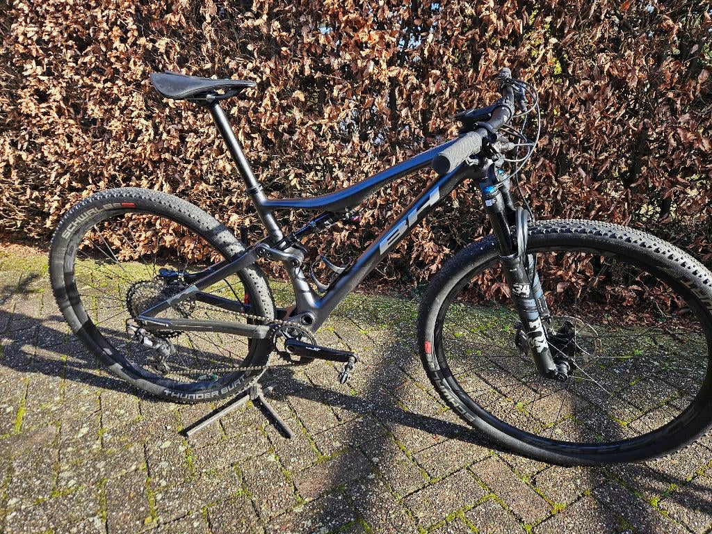 BH LYNX RACE 7.0 2023, Vélos & Vélomoteurs, Vélos | VTT & Mountainbikes, Comme neuf, Autres marques, 45 à 49 cm, VTT tout suspendu