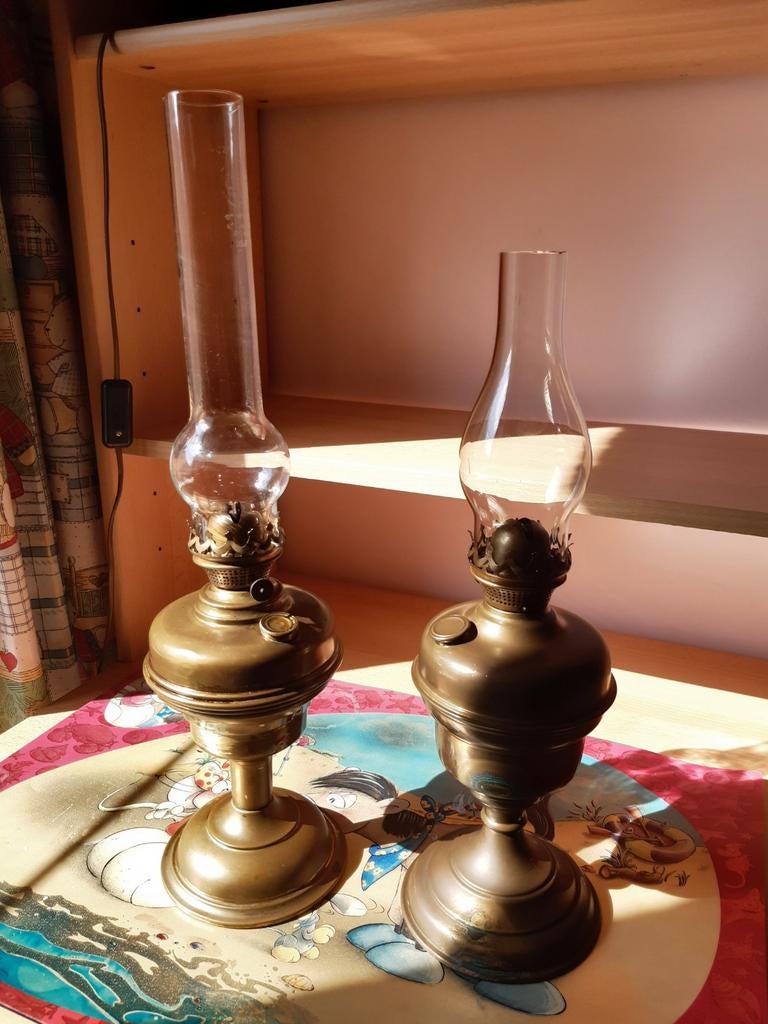 2 koperen olielampjes met glas bovenaan, Enlèvement ou Envoi