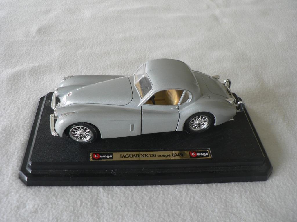 jaguar XK 120 coupe Schaal: 1/24, Ophalen of Verzenden, Zo goed als nieuw, Auto, Burago