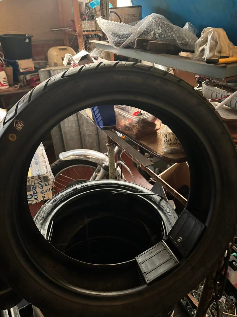 120/70-14. Pneu de scooter CST, Motos, Enlèvement ou Envoi, Neuf