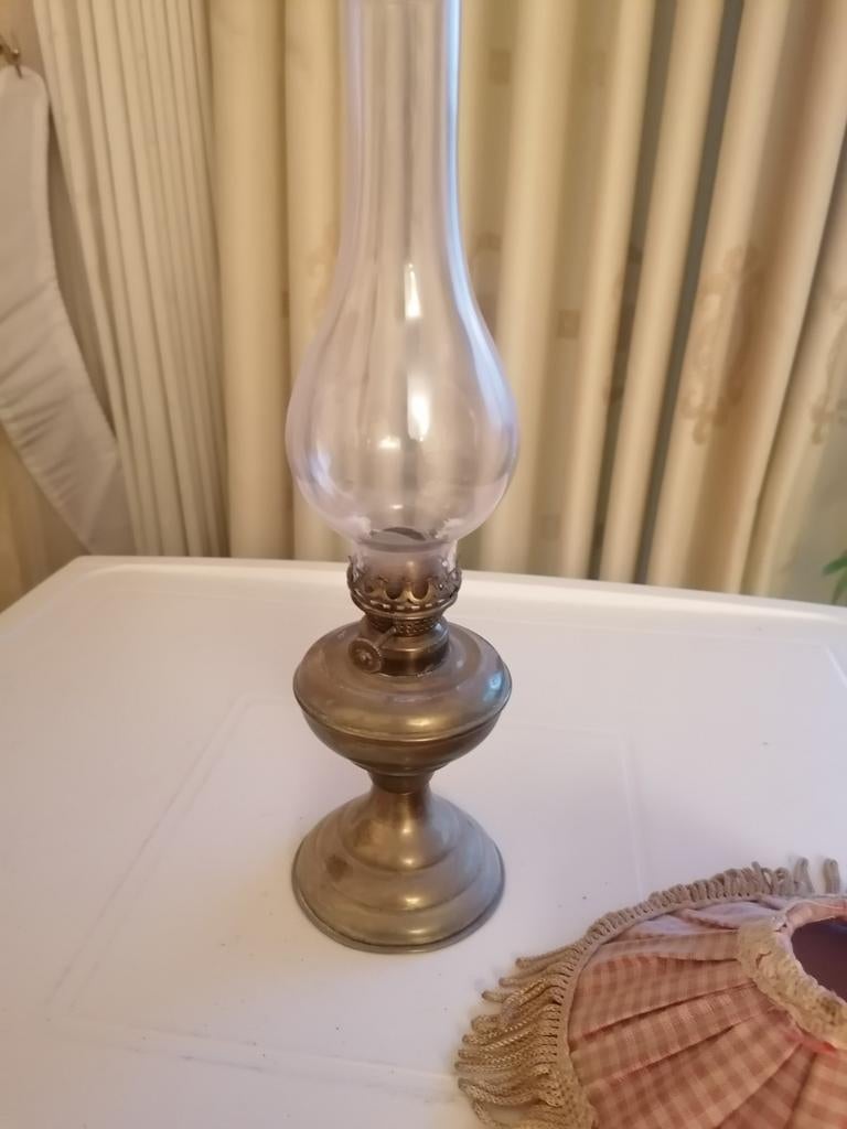 Antiek lampje in koper, Antiek en Kunst, Antiek | Verlichting, Ophalen