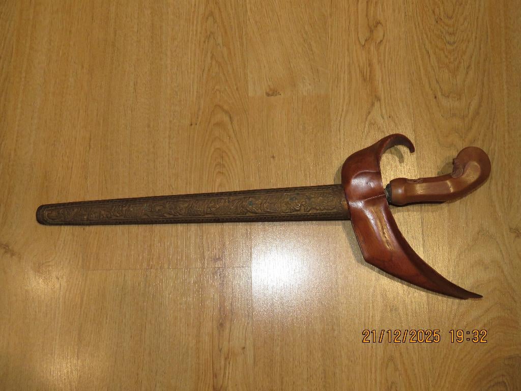 Indische kris met schede, Ophalen of Verzenden, Landmacht, Mes of Dolk