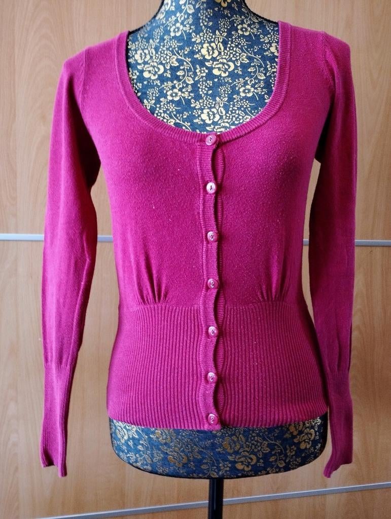 Gilet en ton fushia taille S/M, Enlèvement, Comme neuf