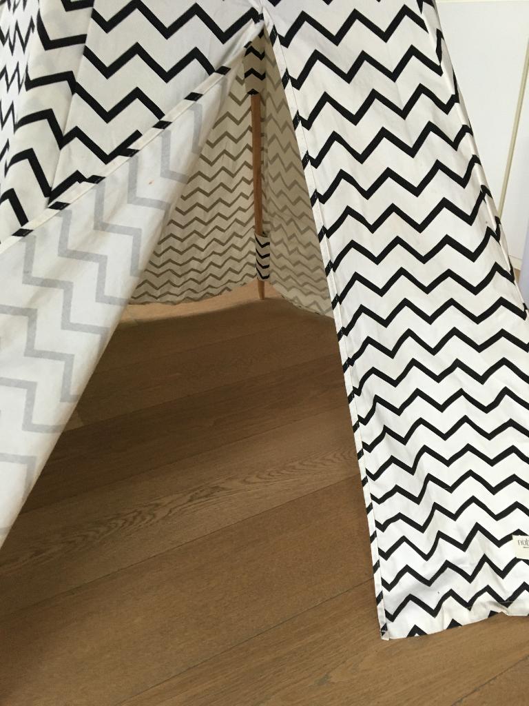Tipi voor kinderkamer van Nobodinoz, Enlèvement, Comme neuf, Bois