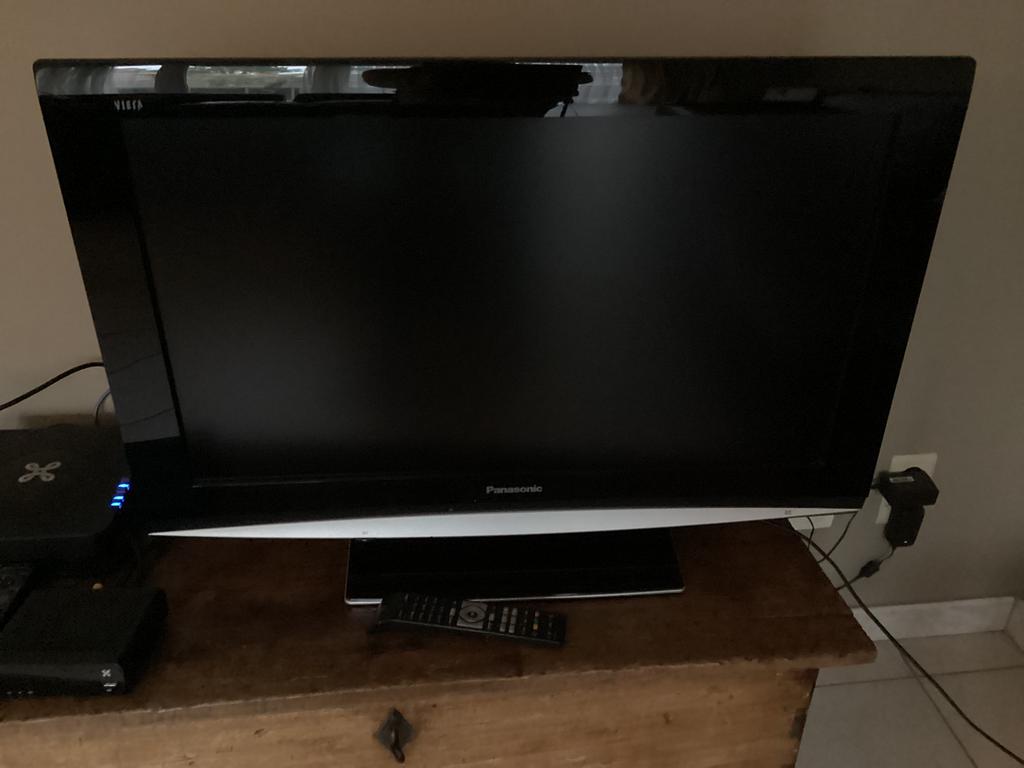 Panasonic TV op voet, Audio, Tv en Foto, Ophalen, Panasonic