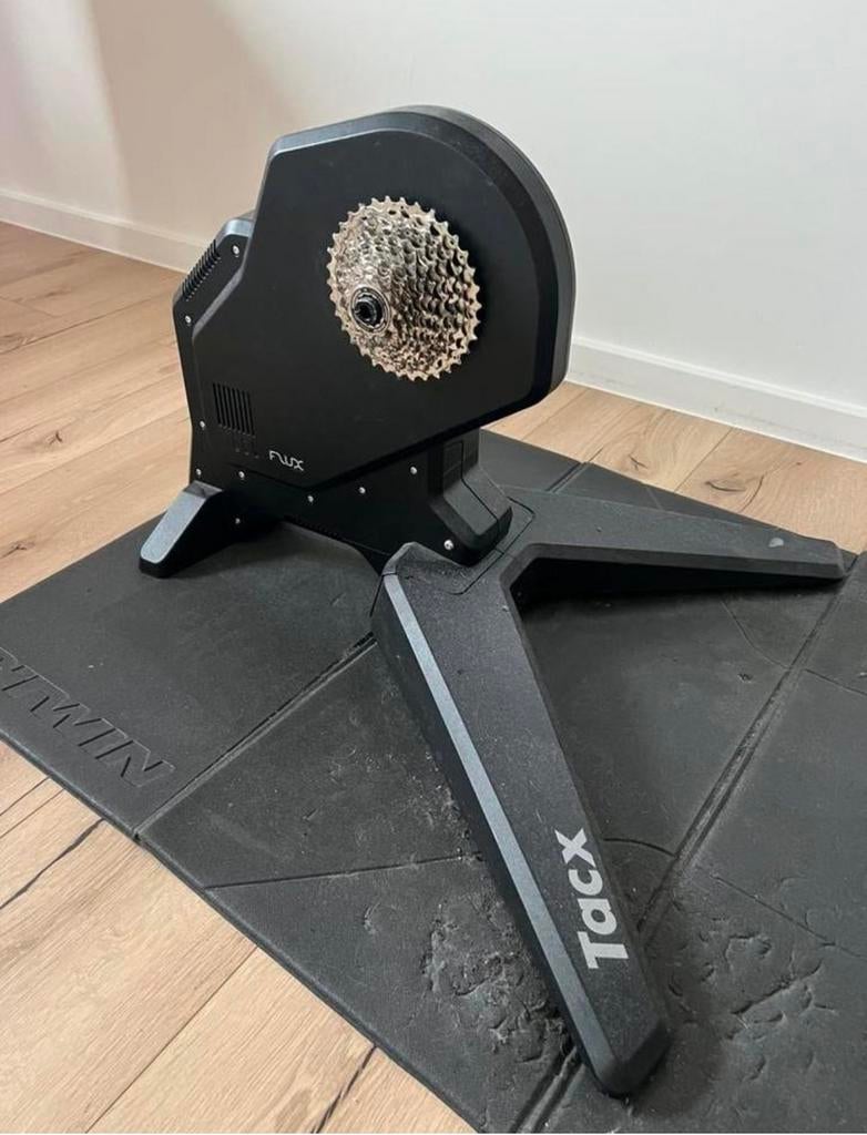 TACX FLUX, Ophalen, Zo goed als nieuw