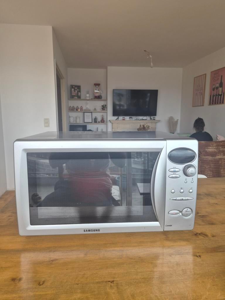 Four & Micronde, Oven, Microgolfoven