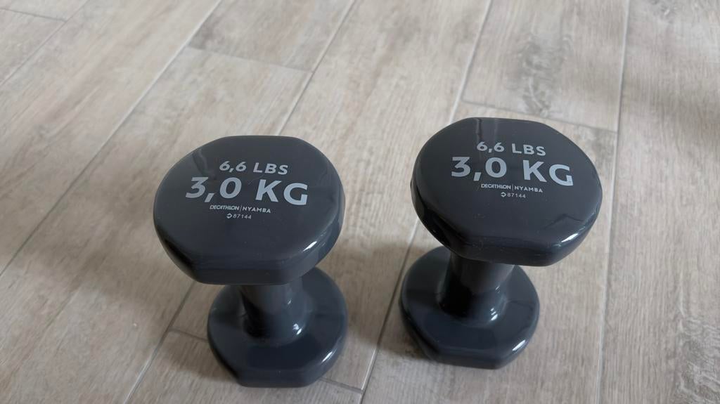 Decathlon 2x3kg gewichten, Sport en Fitness, Ophalen, Zo goed als nieuw