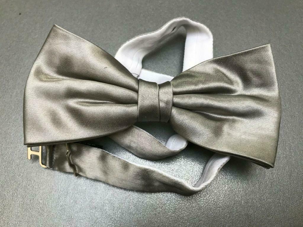 Nœud papillon gris neuf, Neuf, Gris, Enlèvement ou Envoi, Sans