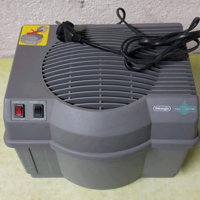 DeLonghi UF83 0134103000 UF 83 ARIA COMFORT-humidificateur, Enlèvement, Utilisé