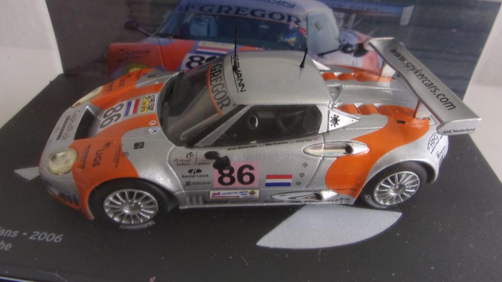SPYKER C8 SPIDER.24H MANS 2006.IXO 1/43 COMME NEUVE, Enlèvement ou Envoi, Comme neuf, Voiture, Autres marques