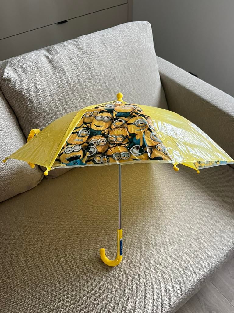 Kinderparaplu minions, Handtassen en Accessoires, Paraplu's, Ophalen of Verzenden, Zo goed als nieuw