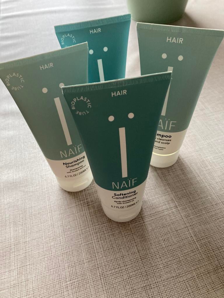 Shampooing et après-shampoing sans silicone NAIF, Enlèvement ou Envoi, Neuf, Shampoing ou Démêlant