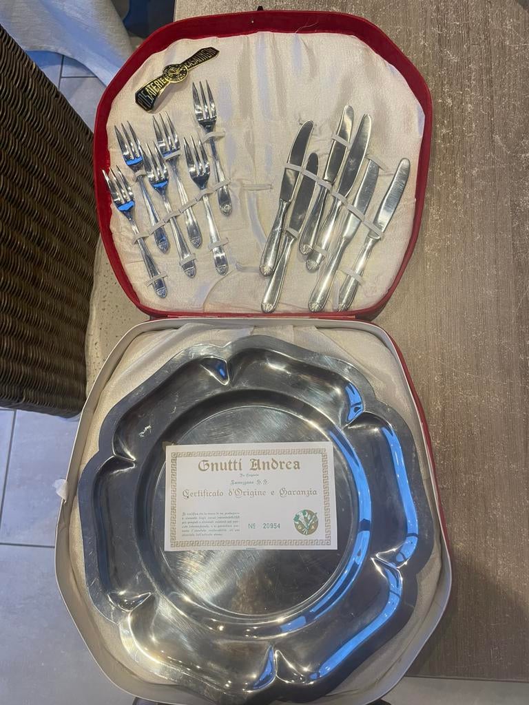 Coffret couverts dessert et plateau inox Gnutti Andrea, Enlèvement
