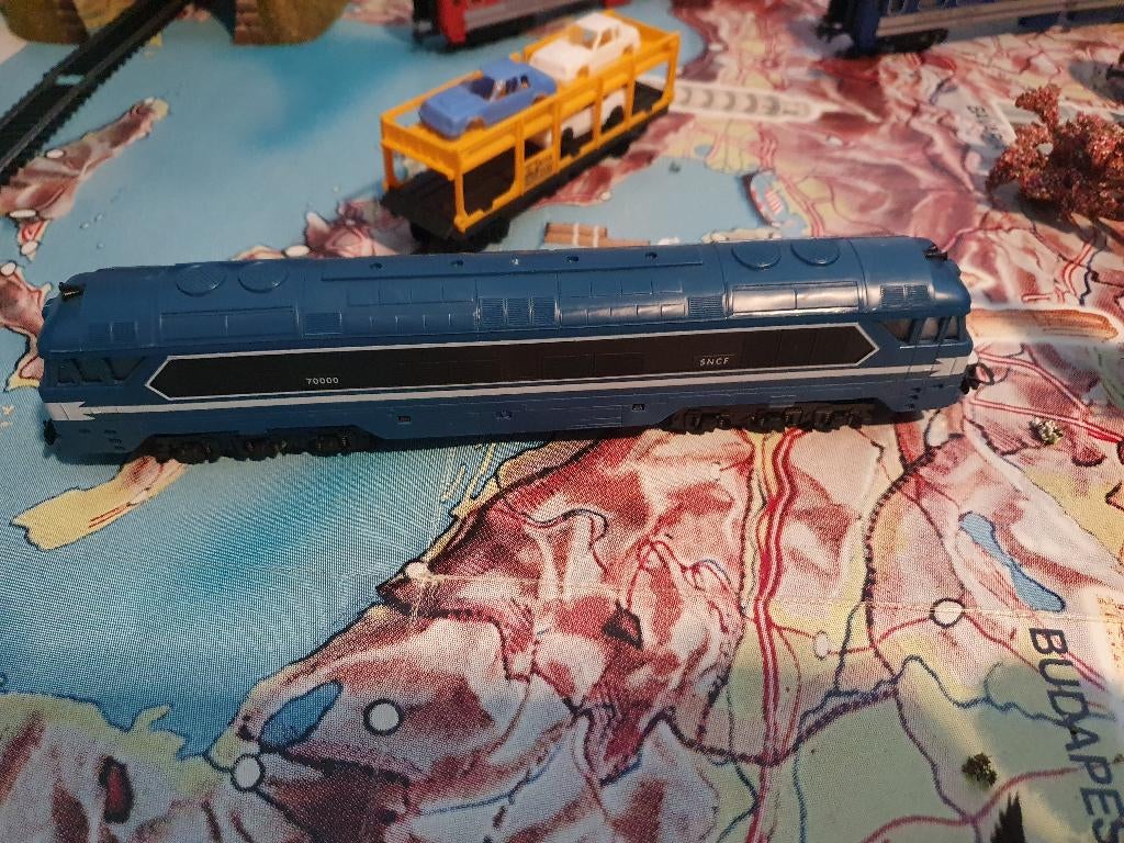 Trein met toebehoren Mehano, Hobby en Vrije tijd, Gelijkstroom of Wisselstroom, Ophalen, Overige merken, Gebruikt