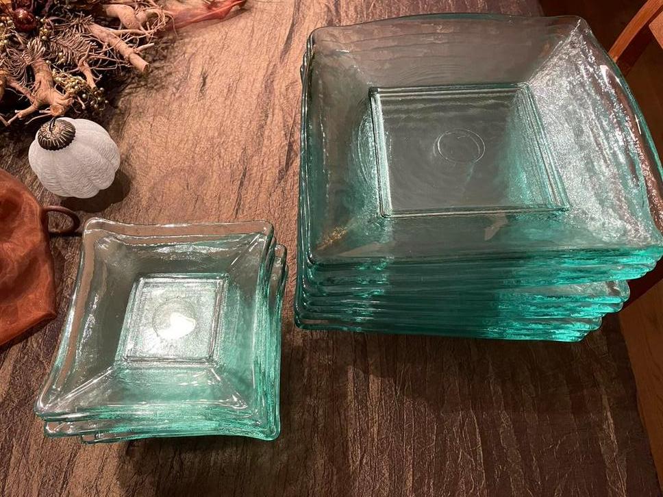 20 assiettes en verre, Maison & Meubles, Enlèvement, Comme neuf