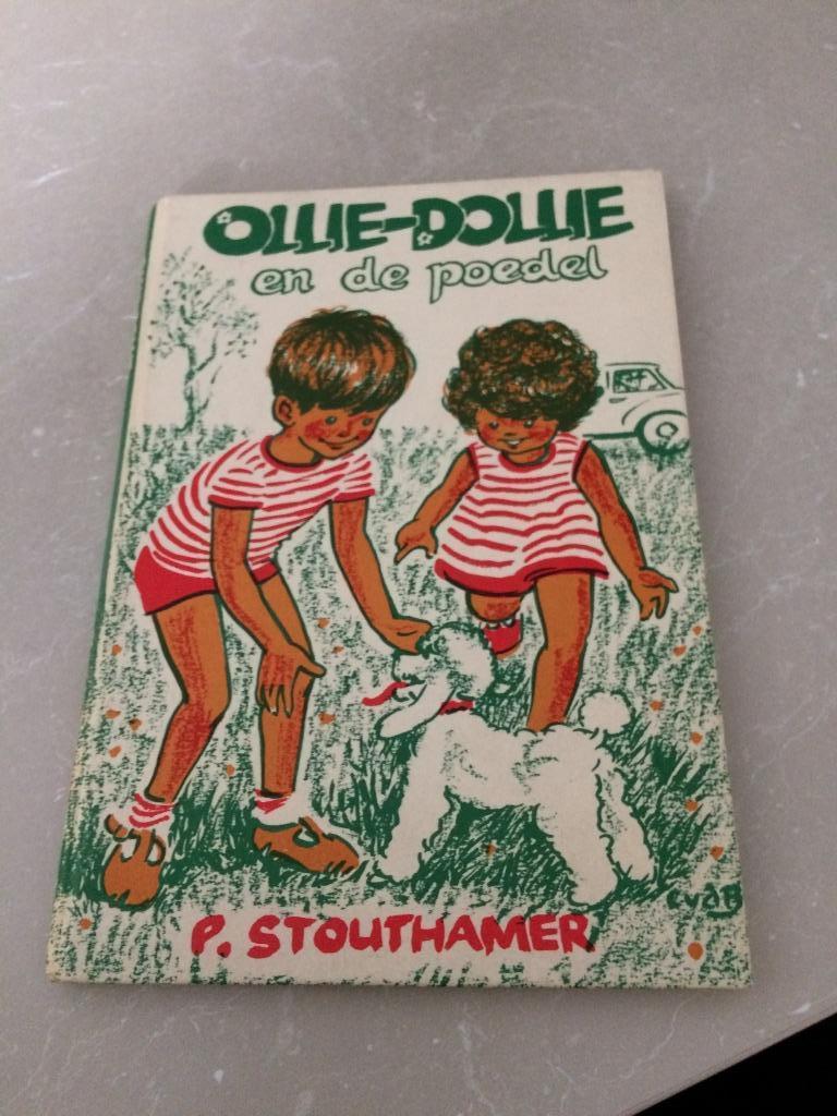 Ollie Dollie en de poedel /  P. Stouthamer, Ophalen, Gelezen, Voorleesboek