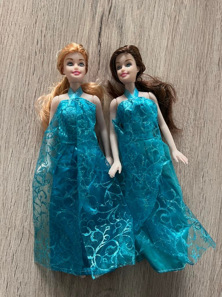 Anna en Elsa pop frozen, Kinderen en Baby's, Speelgoed | Poppen, Ophalen of Verzenden, Zo goed als nieuw