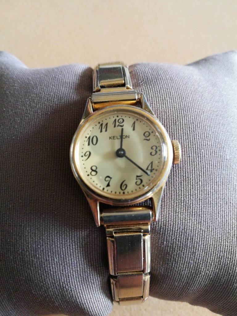Montre femme vintage KELTON, Bijoux, Sacs & Beauté, Montres | Femmes, Montre-bracelet, Autres marques, Enlèvement ou Envoi, Utilisé
