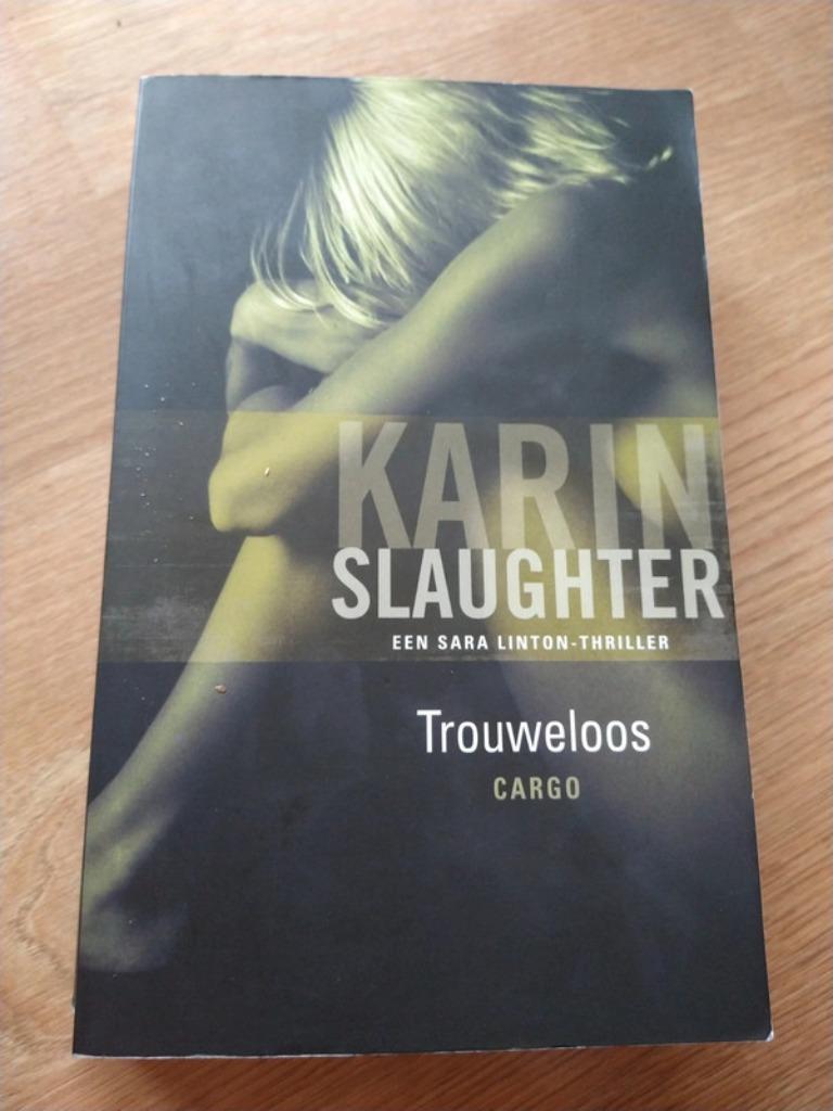 Karin slaughter trouweloos, Verzenden