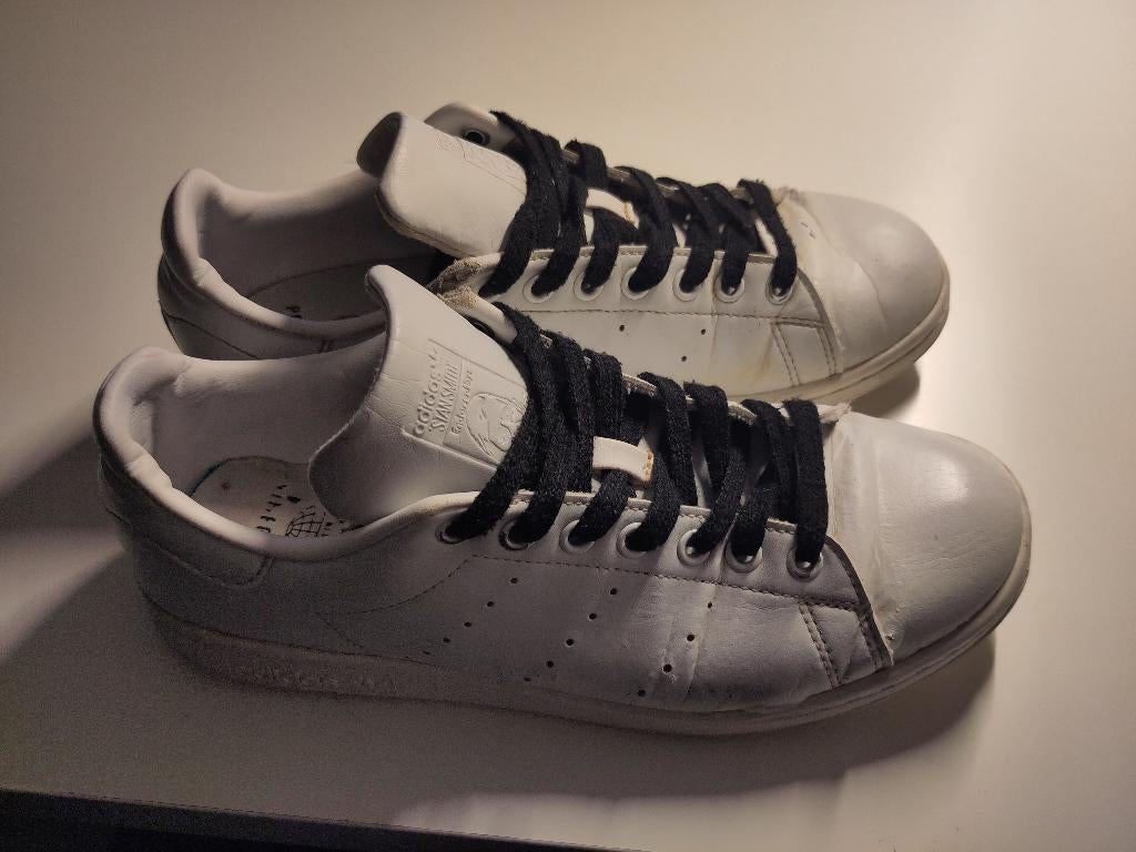 Stan Smith Blanches, Vêtements | Hommes, Chaussures, Chaussures à lacets, Enlèvement, ADIDAS, Porté