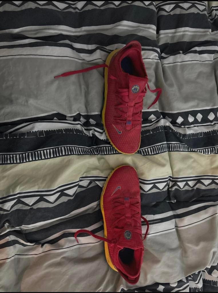 Chaussures de basket, Envoi, Comme neuf, Chaussures