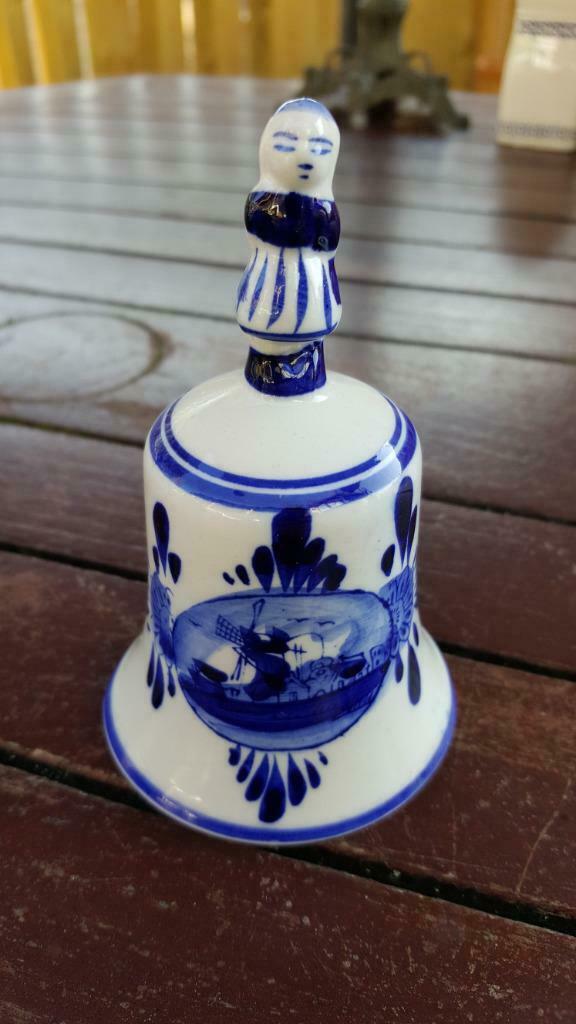 kleine handbeschilderde DELFTS BELL, aanwezige klopper, Ophalen of Verzenden