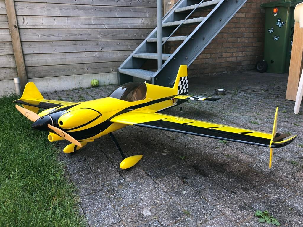 Extreme Flight MXS 64”, Hobby en Vrije tijd, Ophalen, Zo goed als nieuw, Elektro, RTF (Ready to Fly)