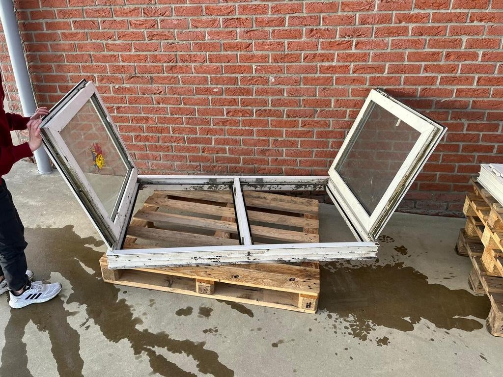 Fenêtres en plastique d'occasion à vendre., Bricolage & Construction, Enlèvement, Utilisé, Double vitrage