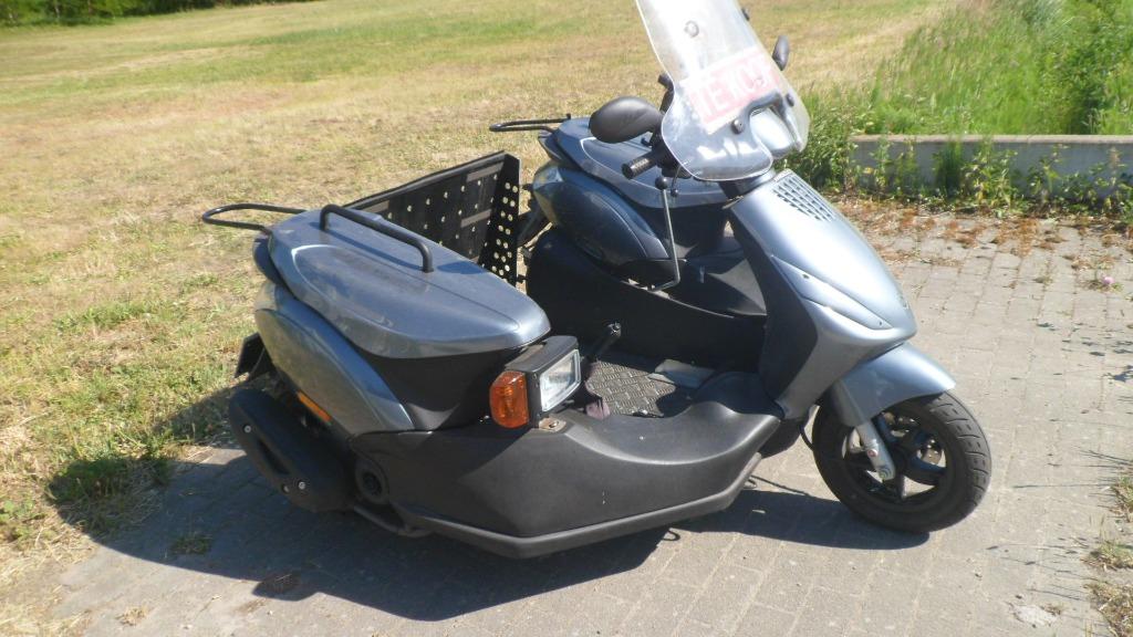 Trottinette moto 3 roues 4 Tact Piaggio 50 cc, Enlèvement ou Envoi, Utilisé