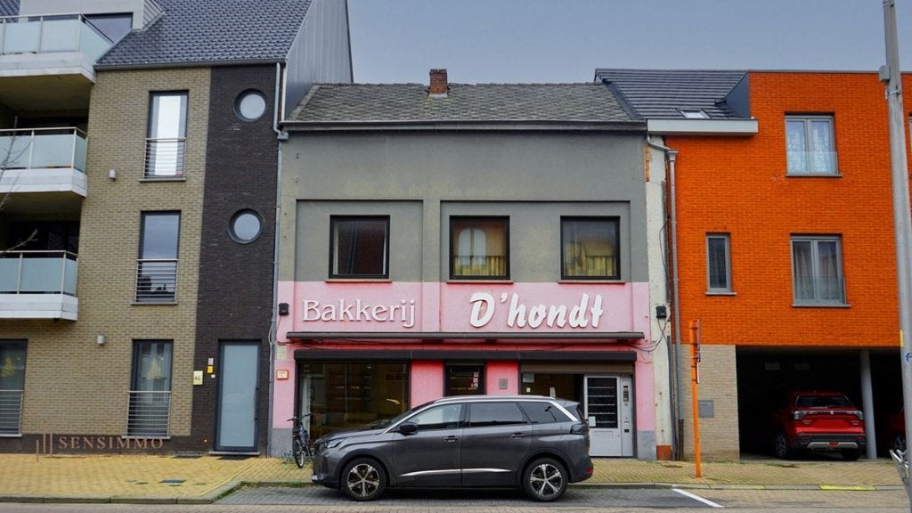 Handelshuis, Immo, Maisons à vendre, Genk, 200 à 500 m², Habitation avec espace professionnel, F