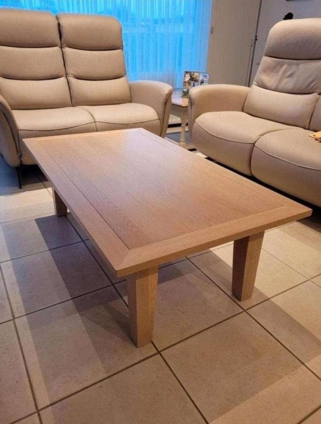 Lichtgekleurde massieve salontafel Artemis van Gaverzicht, Ophalen, 100 tot 150 cm, Eikenhout, 50 tot 100 cm