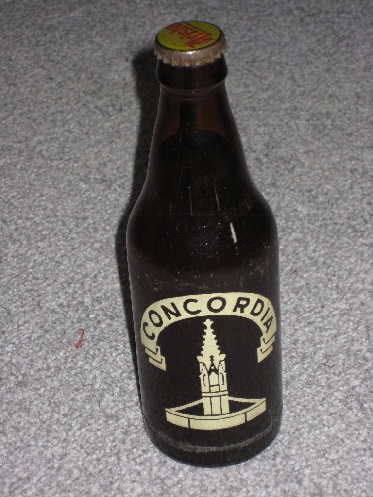 Vol flesje ARISTA bier brouwerij CONCORDIA Geraardsbergen, Verzamelen, Ophalen of Verzenden, Zo goed als nieuw, Flesje(s)