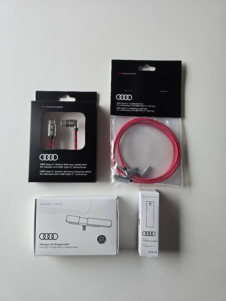 Audi nettoyeur display / parfum / kit de câbles USB type C, Enlèvement ou Envoi, Neuf