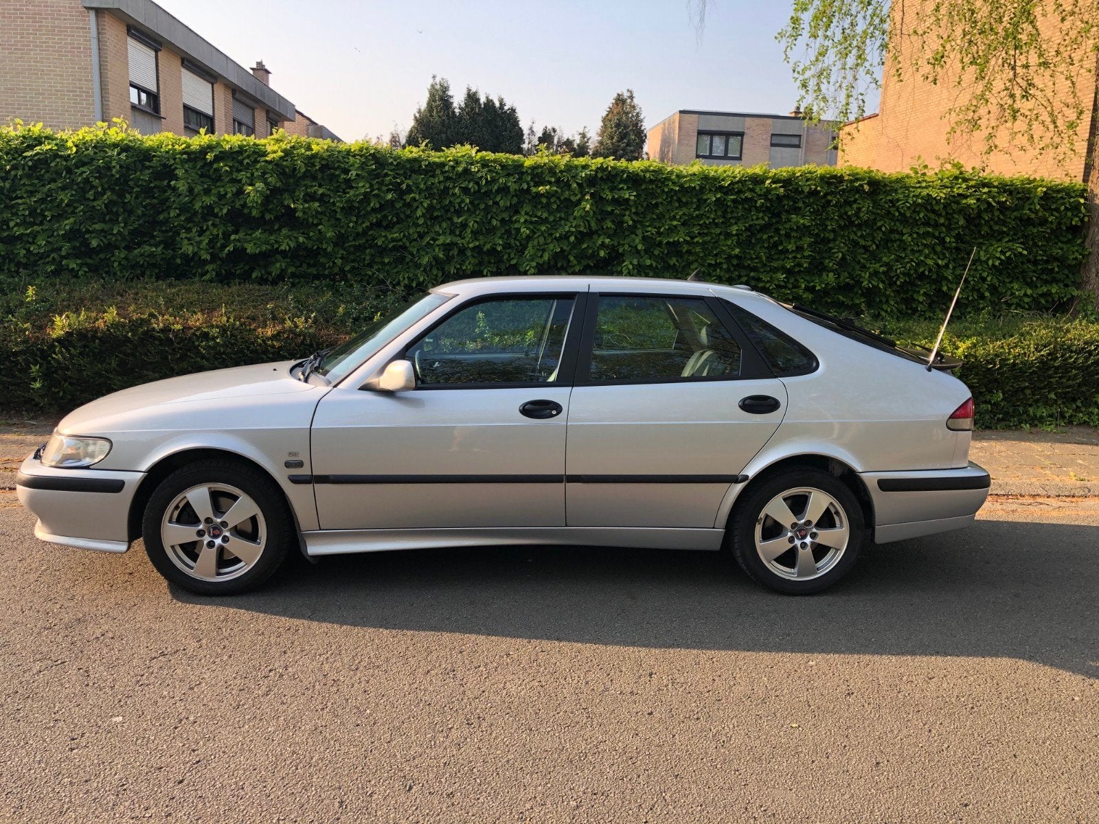 Saab 93 2.2 tid, Auto's, Multifunctioneel stuurwiel, Zwart, Leder en Stof, 5 deurs