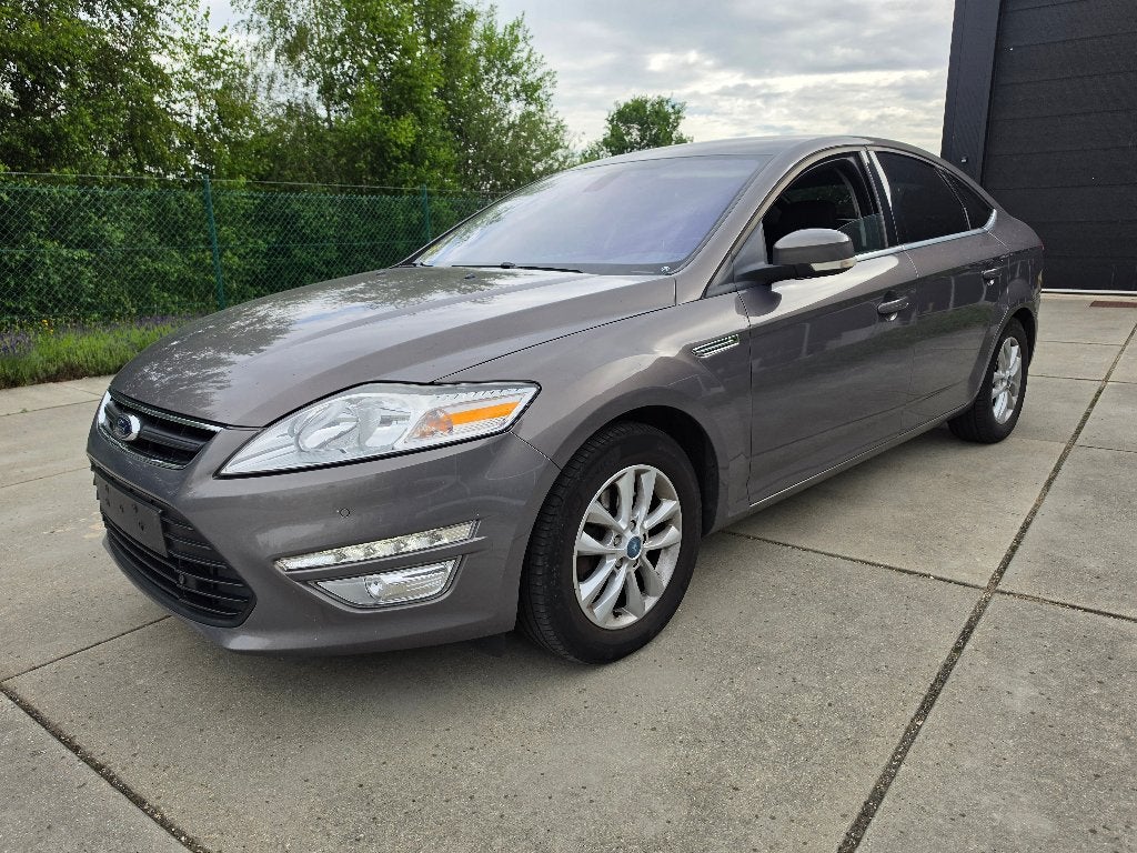Ford Mondeo 1.6 TDCI 2014 Airco, Navi + Garantie, Auto's, Ford, Euro 5, Zwart, Mondeo, Navigatiesysteem