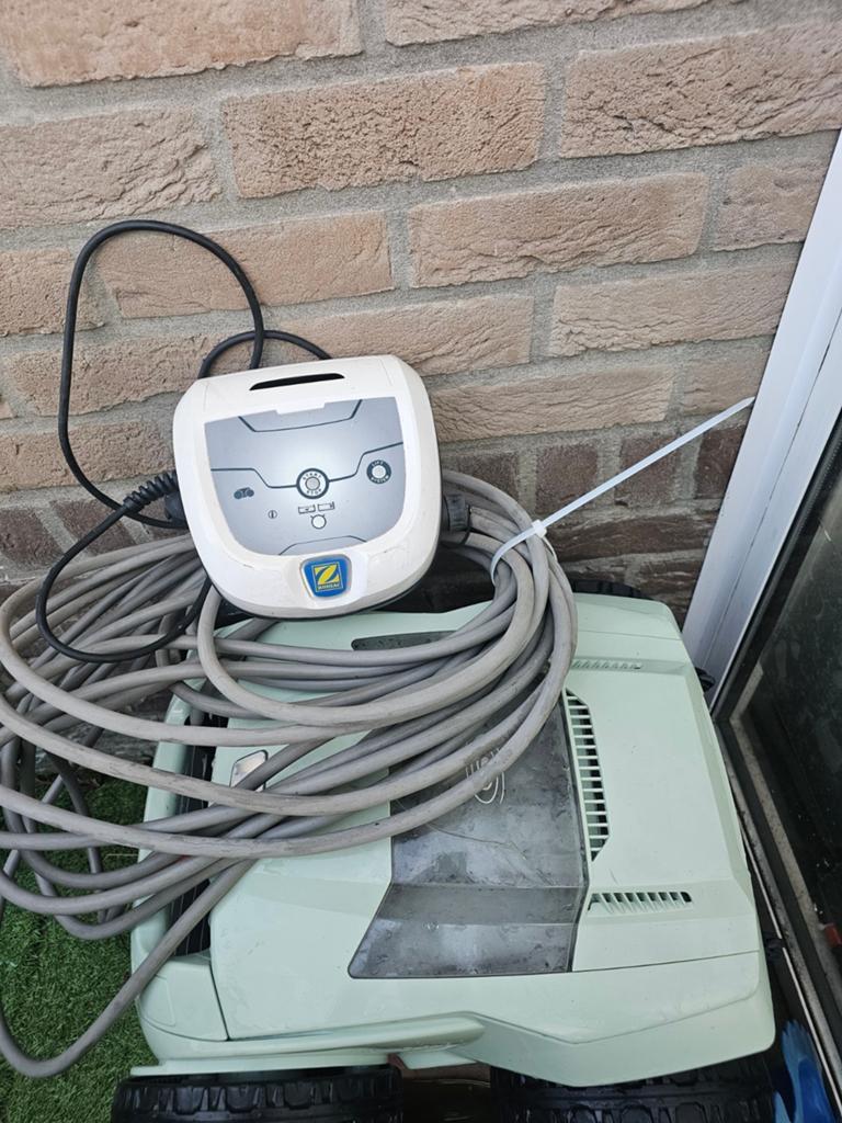Zwembadrobot  zodiac bio, Tuin en Terras, Zwembad-toebehoren, Ophalen