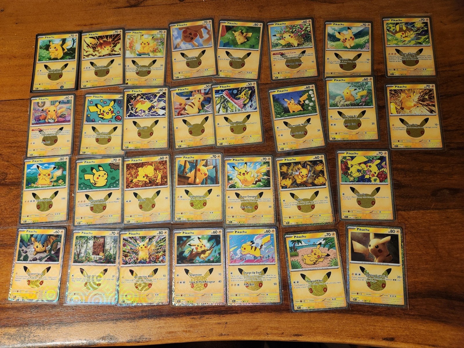 Volledige set pikachu 30j celebration., Enlèvement ou Envoi, Neuf, Plusieurs cartes, Foil