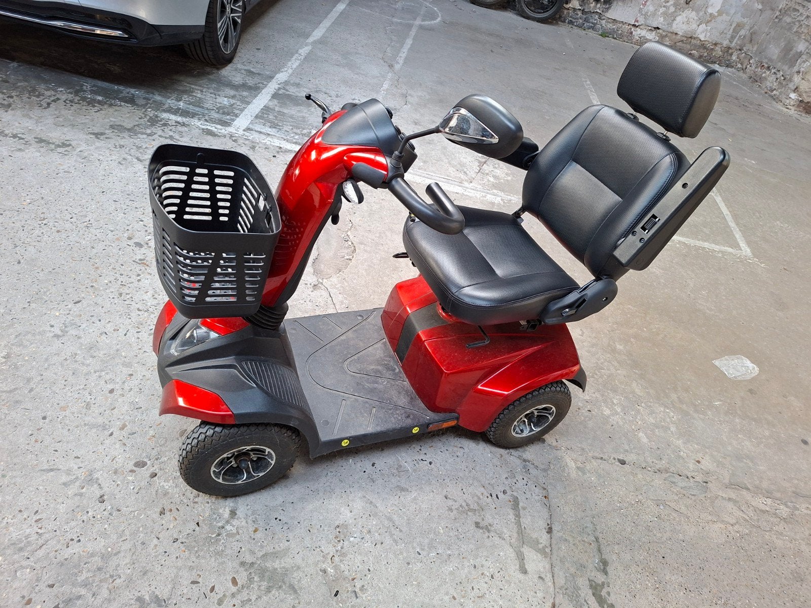 scooter drive ST4 Strider 4-wiel, 36 à 45 km, Drive, Comme neuf, 11 à 15 km/h