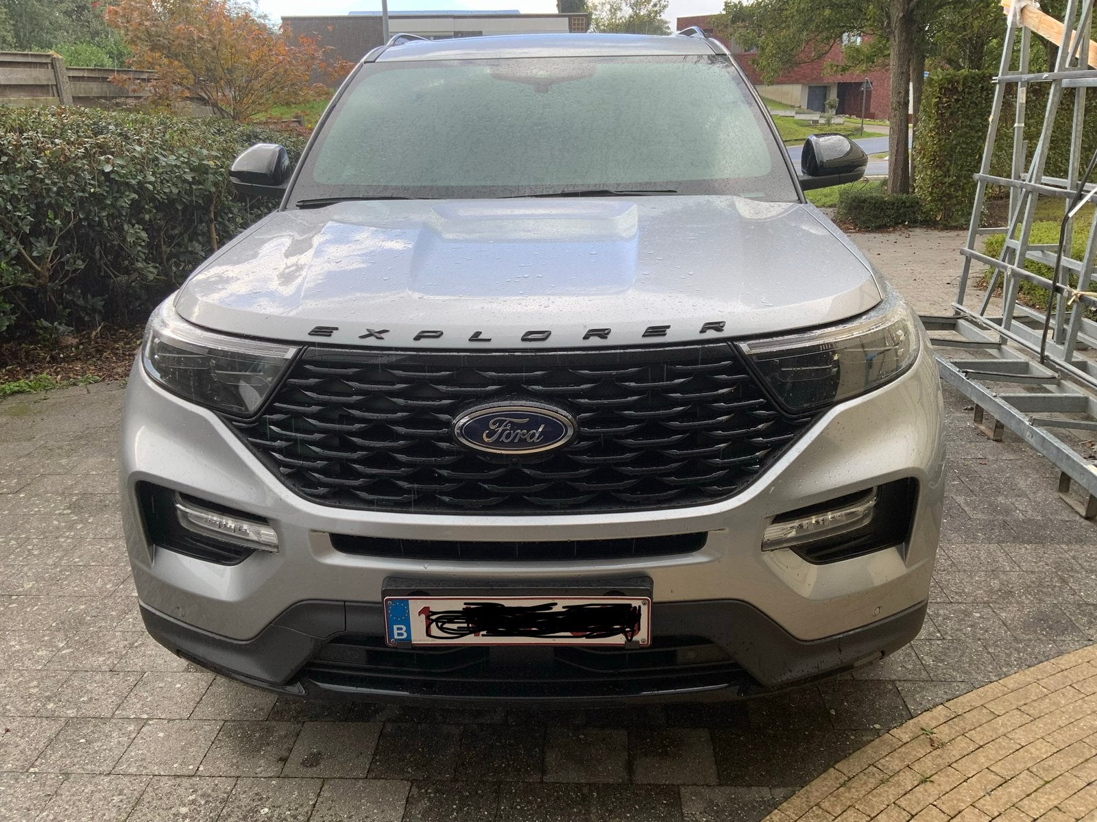Ford Explorer hybride 2021, Auto's, Automaat, 2541 kg, 7 zetels, Leder