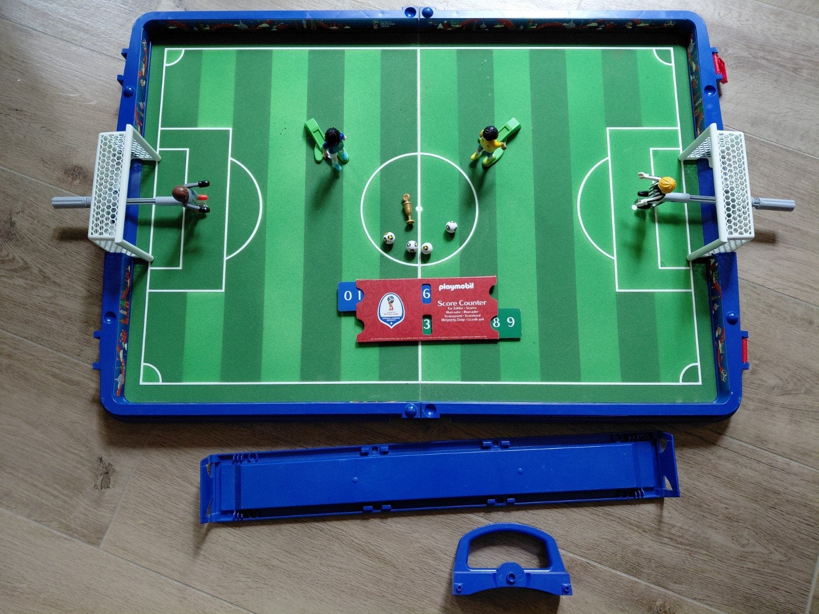 playmobil voetbalspel, Enfants & Bébés, Jouets | Playmobil, Enlèvement ou Envoi