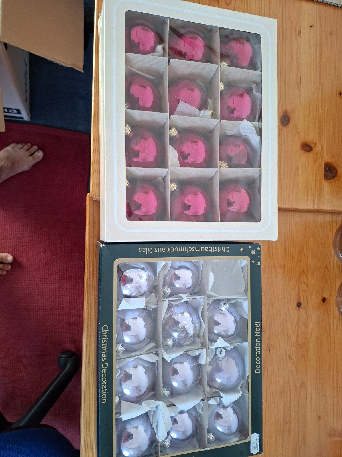 Kerstballen, Ophalen