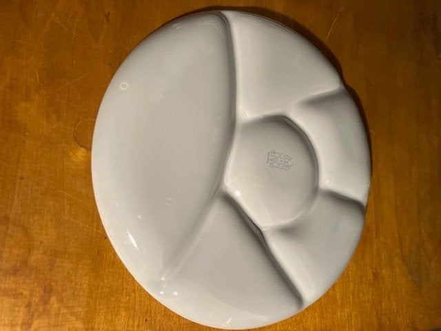 5  ASSIETTES À BBQ, ASSIETTES À TAPAS, GIEN, FRANCE, Enlèvement ou Envoi, Comme neuf, Poterie, Assiettes(s)