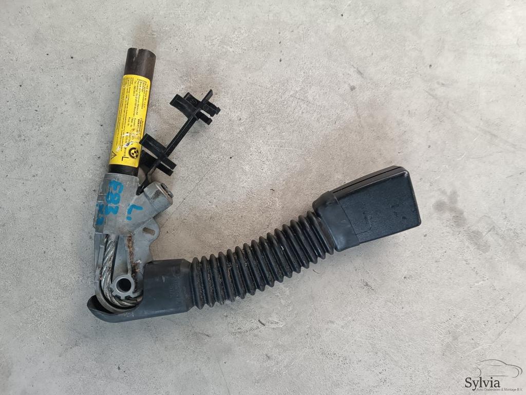 Gordelspanner insteek linksvoor BMW X3 / X5 E83 E53 Z4 E85 E, Auto-onderdelen, Dashboard en Schakelaars, BMW, Gebruikt, Ophalen of Verzenden