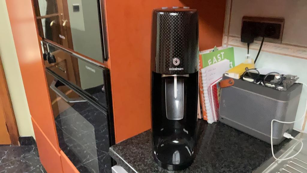 Sodastream, Huis en Inrichting, Ophalen, Zo goed als nieuw