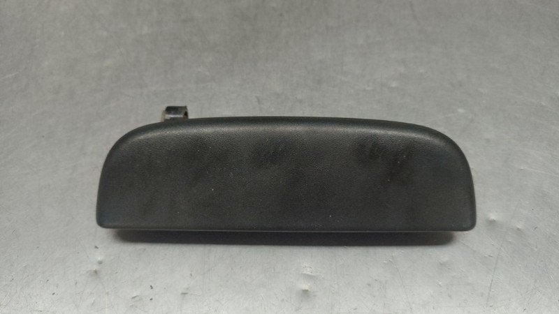 POIGNEE EXTERIEURE ARRIÈRE DROITE Suzuki Alto (01-2009/-), Dhr. M. Roggen, Stadsweg 37 37
9917 PV  WIRDUM GR., NL, Arrière, Suzuki