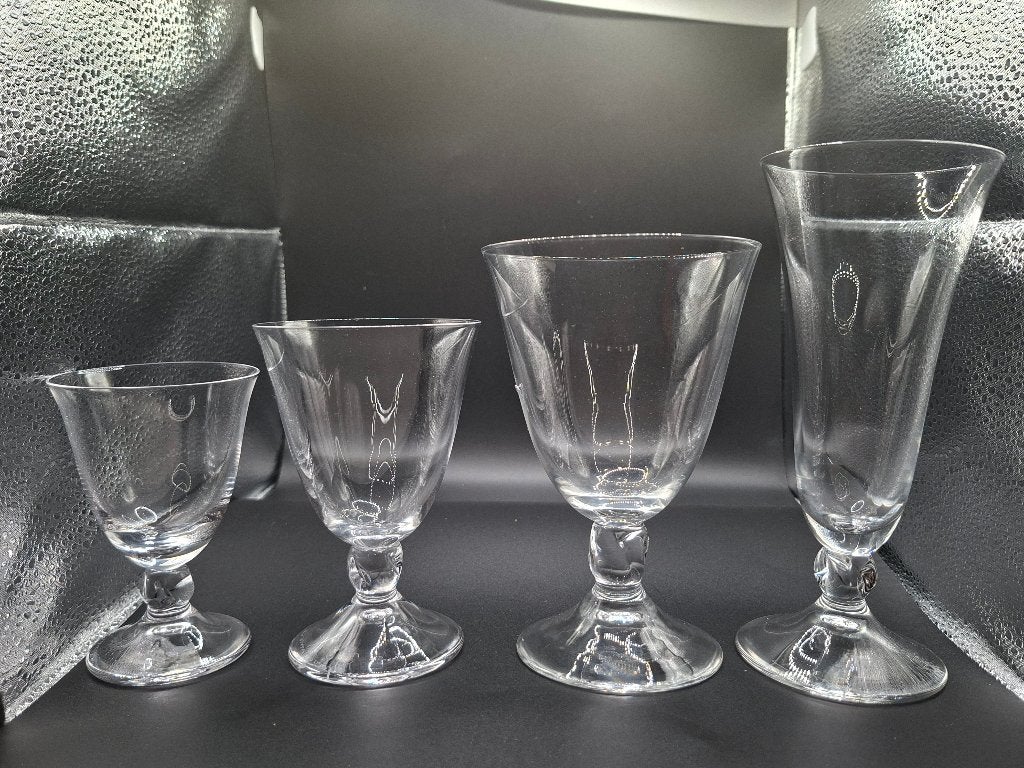 Grand service 4x6 verres en cristal Daum France. signés, Enlèvement