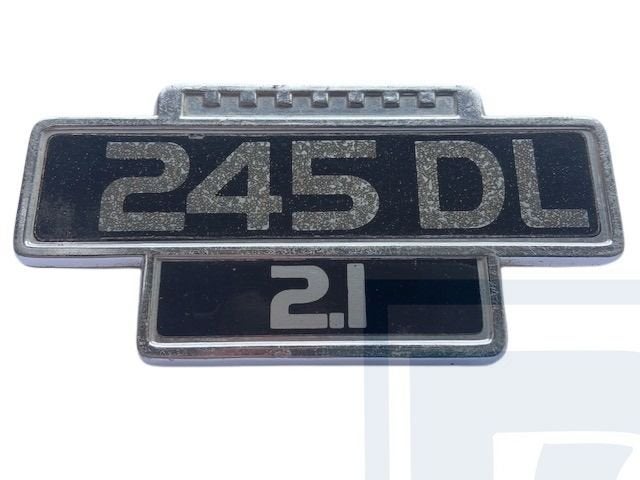 Volvo 245 DL 2.1 Emblem Used Product Volvo onderdeelnr Emble, Ophalen of Verzenden, Nieuw
