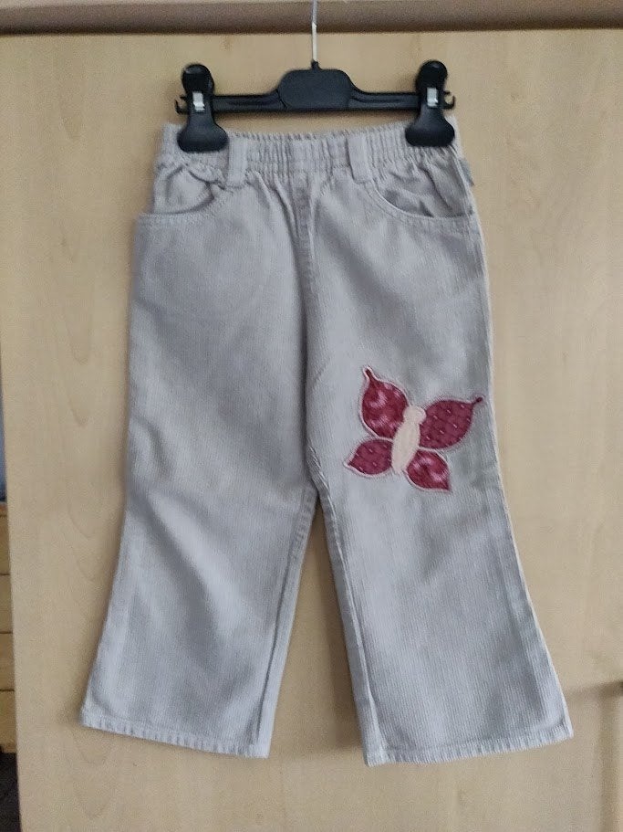 Broek Filou Broek MEXX en Broek Benetton. maat 104. Unisex., Broek, Jongen of Meisje, Ophalen of Verzenden, Zo goed als nieuw